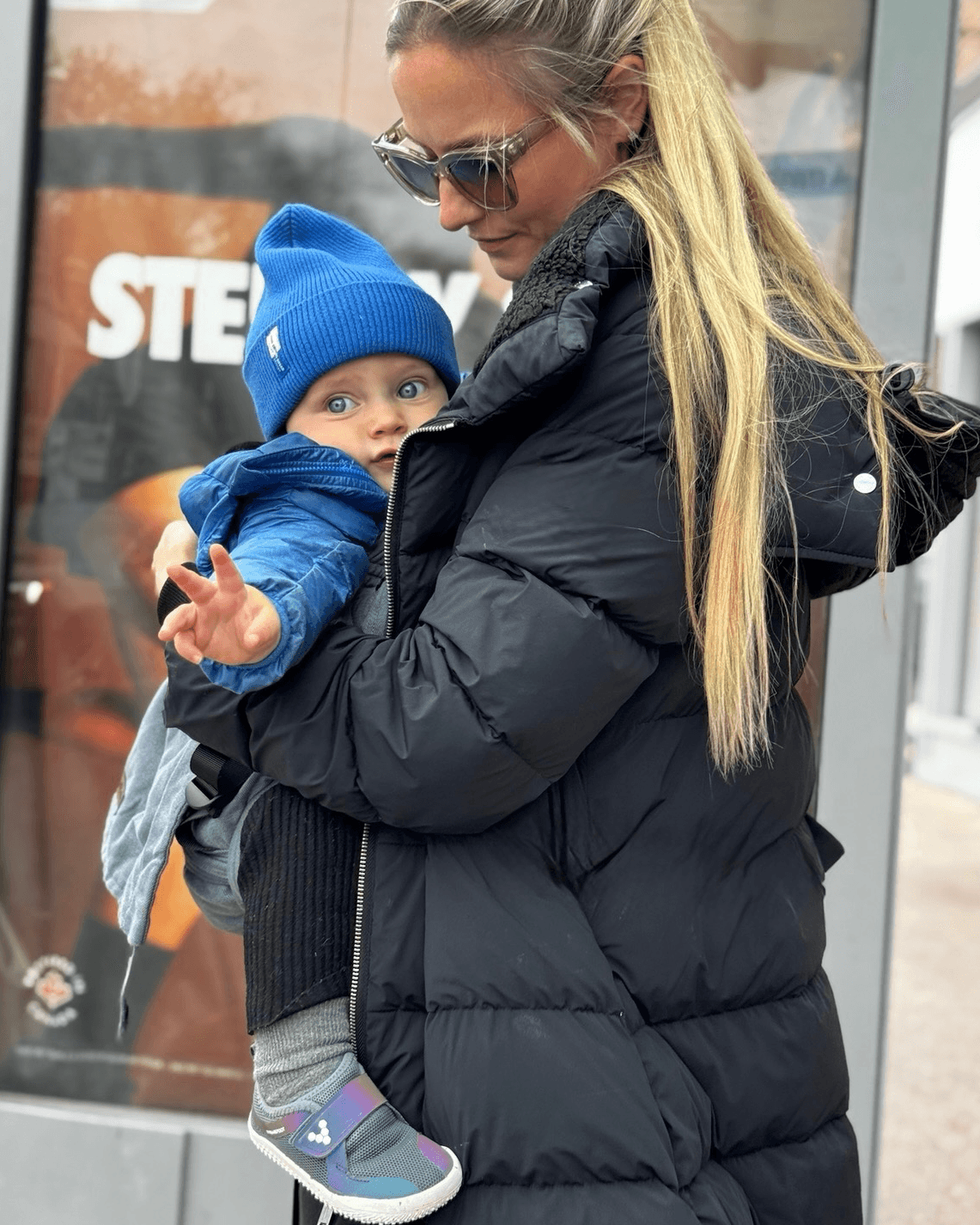 Infant stage carrier